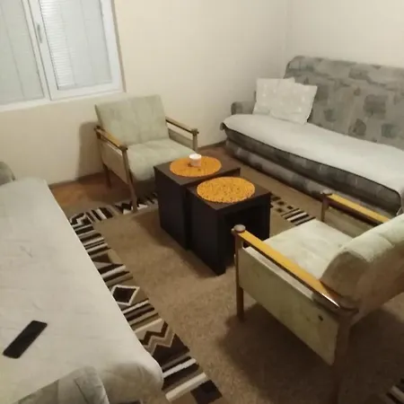 Dvosoban Stan Apartment *